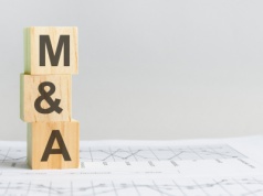 W transakcjach M&A trzeba uwzględnić sankcje. Jak się zabezpieczyć?