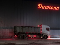 Żyją w cieniu Dawtony i mówią, że to piekło. "Trudno znieść ten smród"