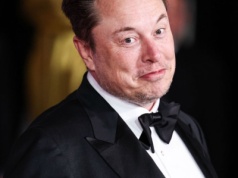 Potrzeby Tesli rosną. Musk postawi specjalną fabrykę