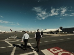 Bogaci zapłacą nowy podatek od podróży samolotem? Tego chcą dwa kraje z Europy
