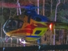 Poważny wypadek koło Gorzowa. Osobówka roztrzaskana o drzewo. W akcji śmigłowiec LPR