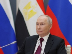 Rosjanie usunęli płaskorzeźby polskich odznaczeń wojskowych w Katyniu. Miały być "prowokujące"