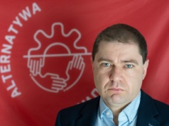 W Polsce związki zawodowe są niszczone w białych rękawiczkach