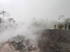 Wybuch wulkanu w Indonezji. Władze wezwały ludzi do ewakuacji