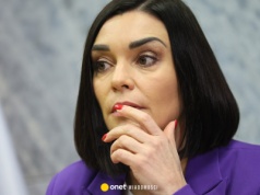 Posłanka PSL o decyzji marszałka Sejmu w sprawie alkoholu. "Z przymrużeniem oka"