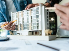 Kompleksowa modernizacja energetyczna budynków publicznych. Rozmawiamy z ekspertami Vents Group i Daikin