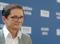 Nie żyje żona Przemysława Babiarza. Przegrała walkę z ciężką chorobą