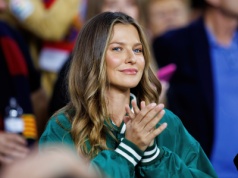 Lewandowscy i świąteczne prezenty „z recyklingu”? Byli pracownicy zdradzają szczegóły