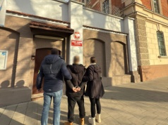 Ponad tysiąc funkcjonariuszy i 63 zatrzymanych. Dwudniowa akcja „Poszukiwany” w Krakowie