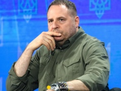 "Ja zbieram grzyby, żeby przetrwać, a rząd kradnie nasze pieniądze". Prawa ręka Zełenskiego tłumaczy się z potężnej afery korupcyjnej