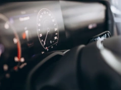 Jak skutecznie sprzedać samochód w Warszawie – poradnik dla pewnej decyzji