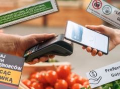 Wpis o płaceniu gotówką wywołał burzę w sieci. "To nie jest patriotyzm"