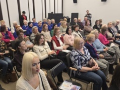 Rak to nie wyrok. „Piotrków Trybunalski! Tu też jest onkologia” – konferencja w Mediatece