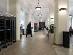 "Zamrożone ceny". Tyle posłowie płacą w sejmowej stołówce