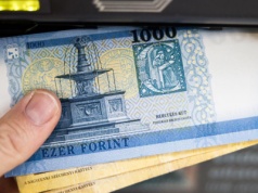 Forint słabnie po wiadomości o rezygnacji wiceprezesa banku centralnego