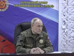 Kreml pokazuje "wyjazd na front". Pojawiają się pytania o sobowtóra