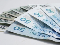 Zostało 9 dni na złożenie wniosku. Polacy muszą się pospieszyć, by otrzymać świadczenie