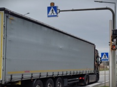 W samo południe! Dwa nowe fotoradary już działają w Polsce. Oto lokalizacje miejsc kontroli