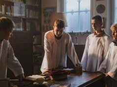 Gdzie obejrzeć Ministrantów? Sprawdzamy