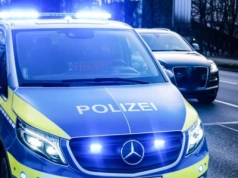 Czołowe zderzenie w Niemczech: kierowca miał ponad cztery promile. Cztery osoby w szpitalu