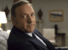Kevin Spacey jest "praktycznie bezdomny". Aktor śpiewa na Cyprze i czeka na telefon od Tarantino
