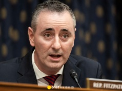 Kongresmen naciska na Izbę. Chce "miażdżących" sankcji na Rosję