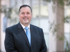 Jon Nelson wraca do Stellantis. Obejmie nowo utworzoną funkcję szefa usług finansowych i leasingu