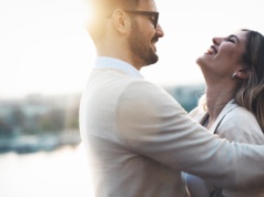 Jak poznać, że żyjesz z "wampirem energetycznym"? Oto papierek lakmusowy