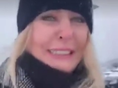 "Dramat" Łukacijewskiej! Przyleciała z Brukseli do Rzeszowa, a tu... zima