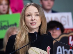 Za staż minimum 3 tys. zł. Rząd chce skończyć z darmową pracą w Polsce