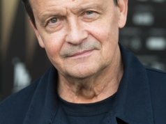 Jan Frycz: często rozczarowują mnie "nasi" i ich postawa