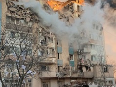 Pogrzeb ofiar rosyjskiego ataku w Tarnopolu. Wśród nich 7-letnia Polka