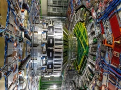 Wielki Zderzacz Hadronów z nowym historycznym osiągnięciem. Eksperyment TWOCRYST otwiera drzwi do nieznanych zjawisk