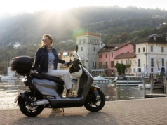 Wymienne baterie i 100 km/h w mieście. Zero LS1 to nie jest zwykły elektryczny skuter