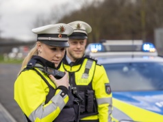 Niemiecki policjant podał się za kobietę, by dostać awans