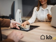 Zapomniany dokument z PRL może być warty 27 479 zł. Pieniądze wypłaca PKO BP