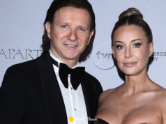 Małgorzata Rozenek-Majdan na balu TVN. Zaskakujące, co trzymała w lewej dłoni