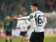Kapustka rozgoryczony po remisie. "Nie mamy aż tak słabej drużyny"