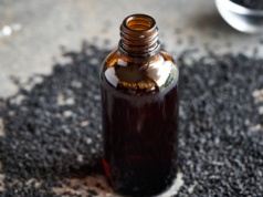 5 gramów dziennie dało spektakularne efekty. Hamuje rozwój tkanki tłuszczowej