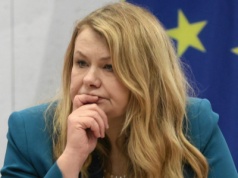 Katarzyna Piekarska przeszła mastektomię po nawrocie nowotworu. "Uchroniło mnie przed najgorszym"