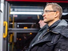 Nowe restrykcyjne przepisy dla pasażerów. Duże zmiany w komunikacji miejskiej