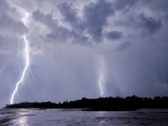 Co godzinę niebo rozświetla tu nawet 280 błyskawic. Nie doświadczysz tego nigdzie indziej