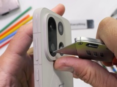 Jak wytrzymały jest OnePlus 15? Test youtubera ujawnia różnice między wersjami