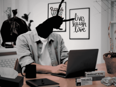 Zanim i mnie wykończy sztuczna inteligencja. Wyznania copy-robaka