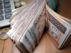 Emerytura po 40 latach na minimalnej krajowej. Te liczby mówią wszystko