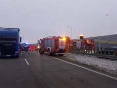 Śmiertelny wypadek na S8 w gminie Lututów. Zginęły 4 osoby