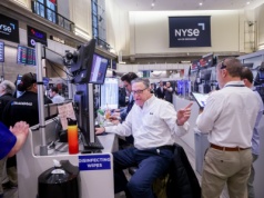 Kolejny tydzień w korekcie (Komentarz tygodniowy)