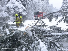 Sypnęło śniegiem. Tylko w niedzielę prawie 3 tysiące interwencji
