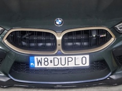 Takiej okazji jeszcze nie było. Skarbówka pozbywa się BMW M8
