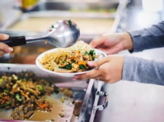 Więcej roślinnych posiłków dla dzieci. Idzie przełomowa zmiana